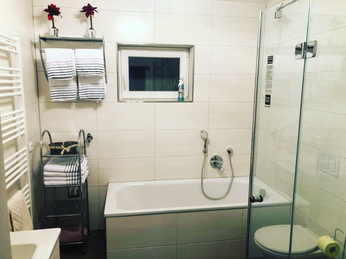 Vasari FerienWohnung Meersburg Bagian luar foto